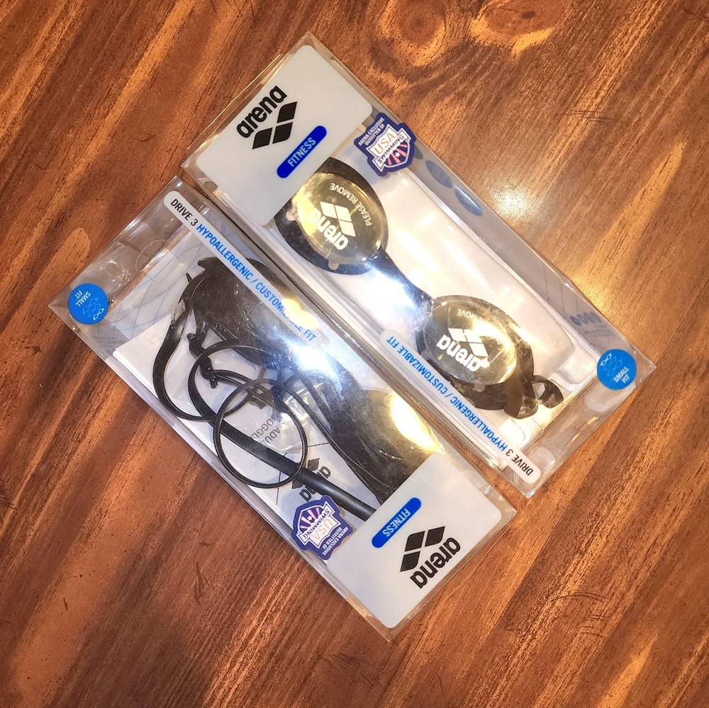 ARENA Swimming Goggles (2)